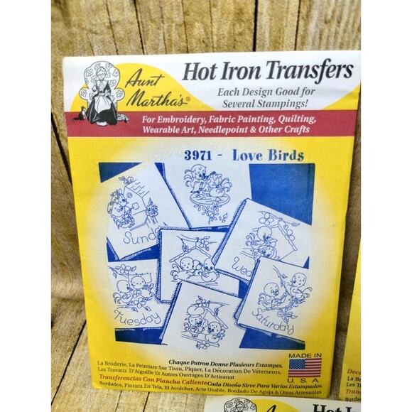 Aunt Martha's Hot Iron Transfers Lot of 3 Sealed Love Birds Baby Animals Horses - Picture 2 of 5